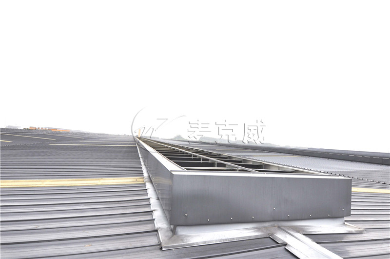 華西能源科技園低排放余熱高效節能鍋爐產業化項目屋頂通風天窗工程 華西能源科技園低排放余熱高效節能鍋爐產業化項目屋頂通風天窗工程